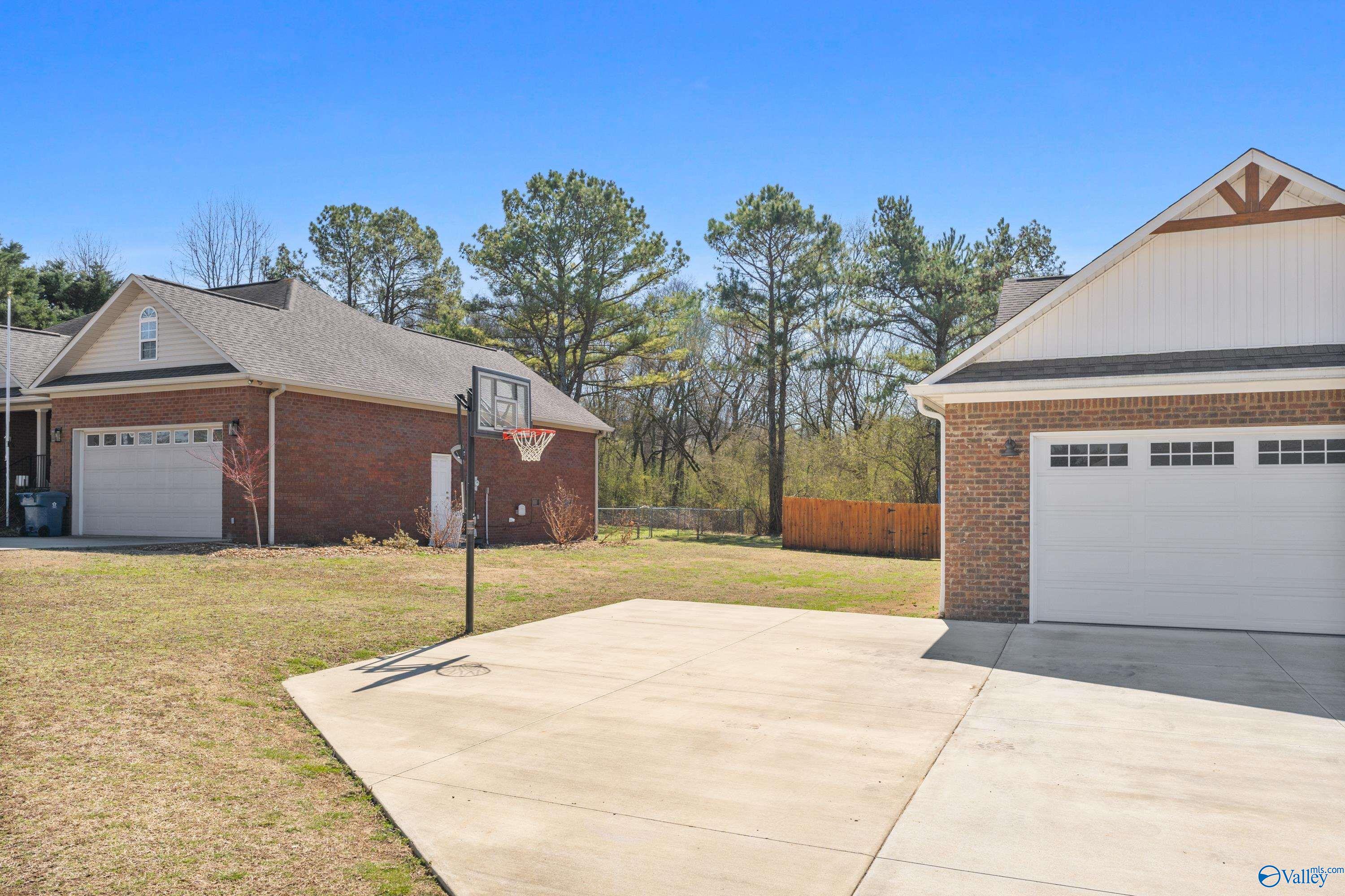 100 Stoney Mountain Drive, Guntersville, Alabama image 3