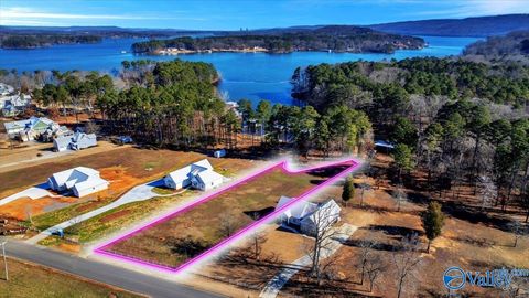 Vacant Land For Sale - 565 North Shore<br/> Jackson County, Scottsboro, AL 35769