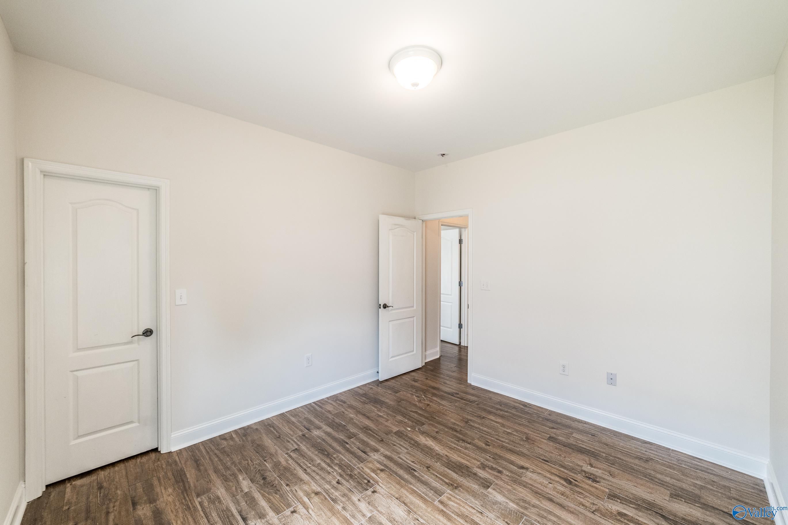 8544 Rolling Oaks Drive, Owens Cross Roads, Alabama image 38