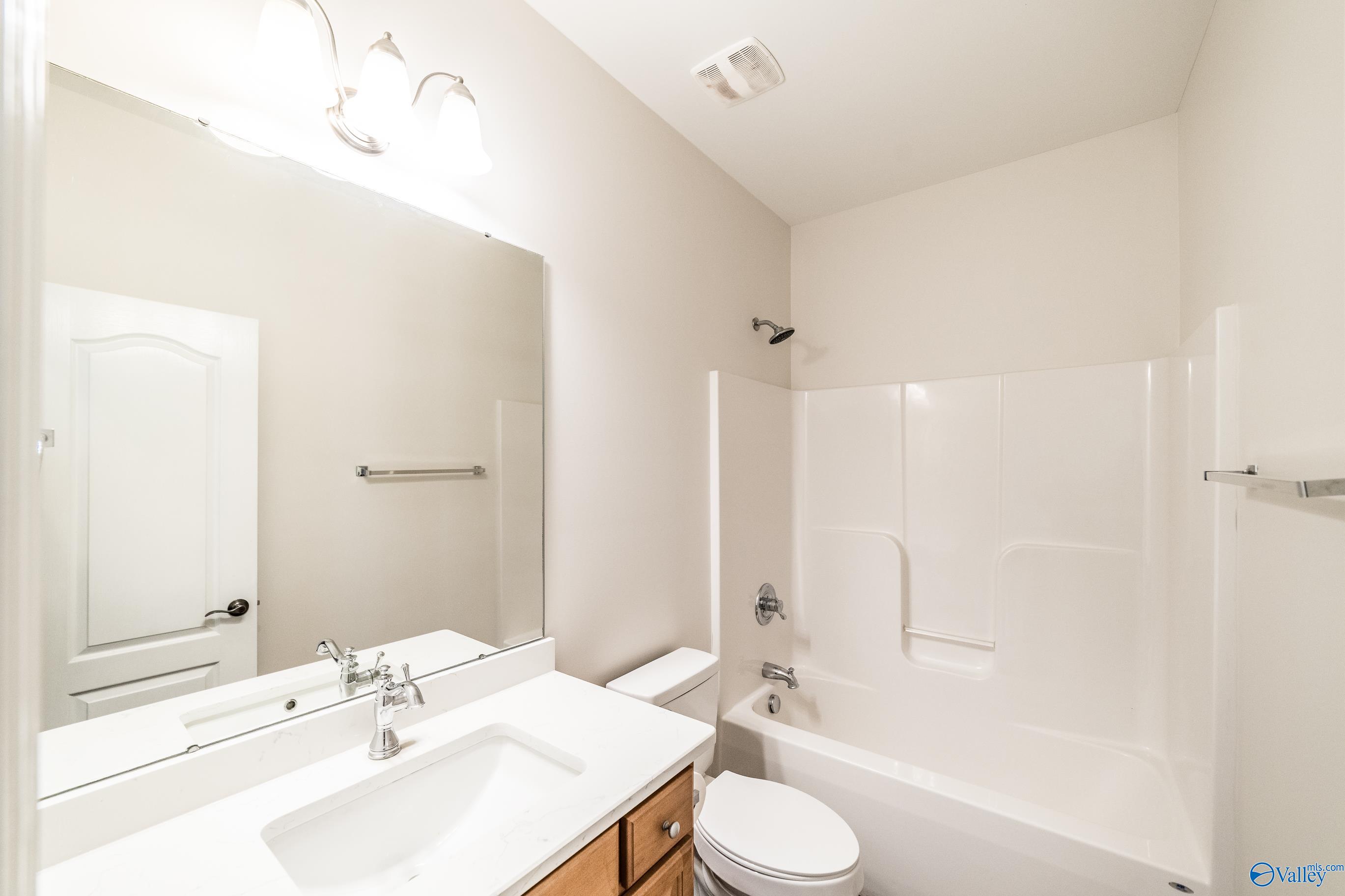 8544 Rolling Oaks Drive, Owens Cross Roads, Alabama image 35
