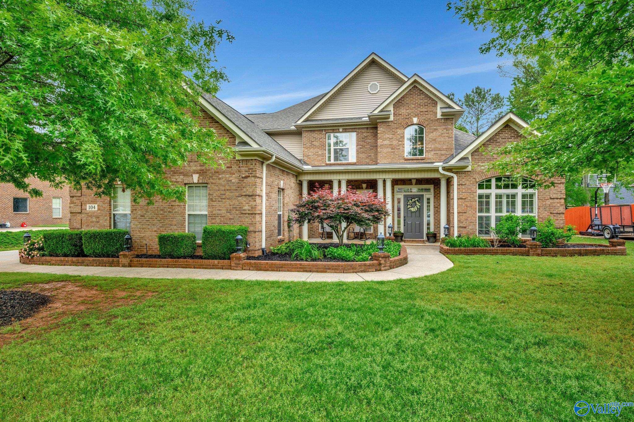 104 Gentle River Road, Harvest, Alabama image 1