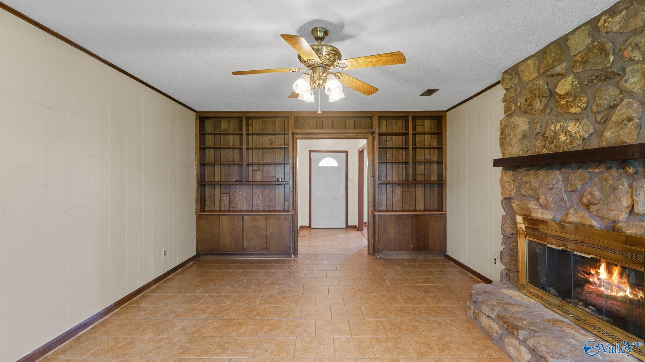 2302 Auburn Drive, Decatur, Alabama image 5