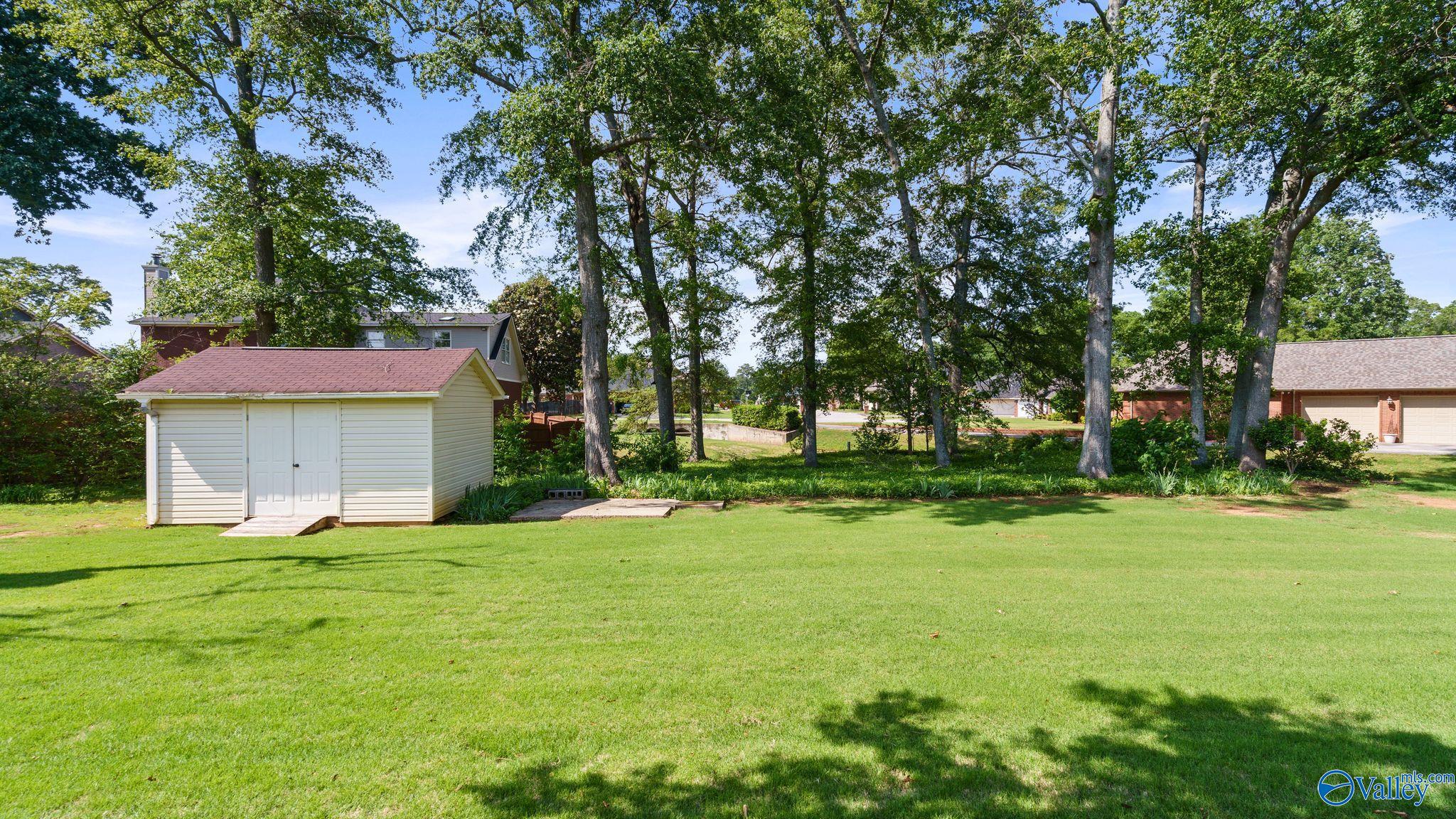 2302 Auburn Drive, Decatur, Alabama image 17