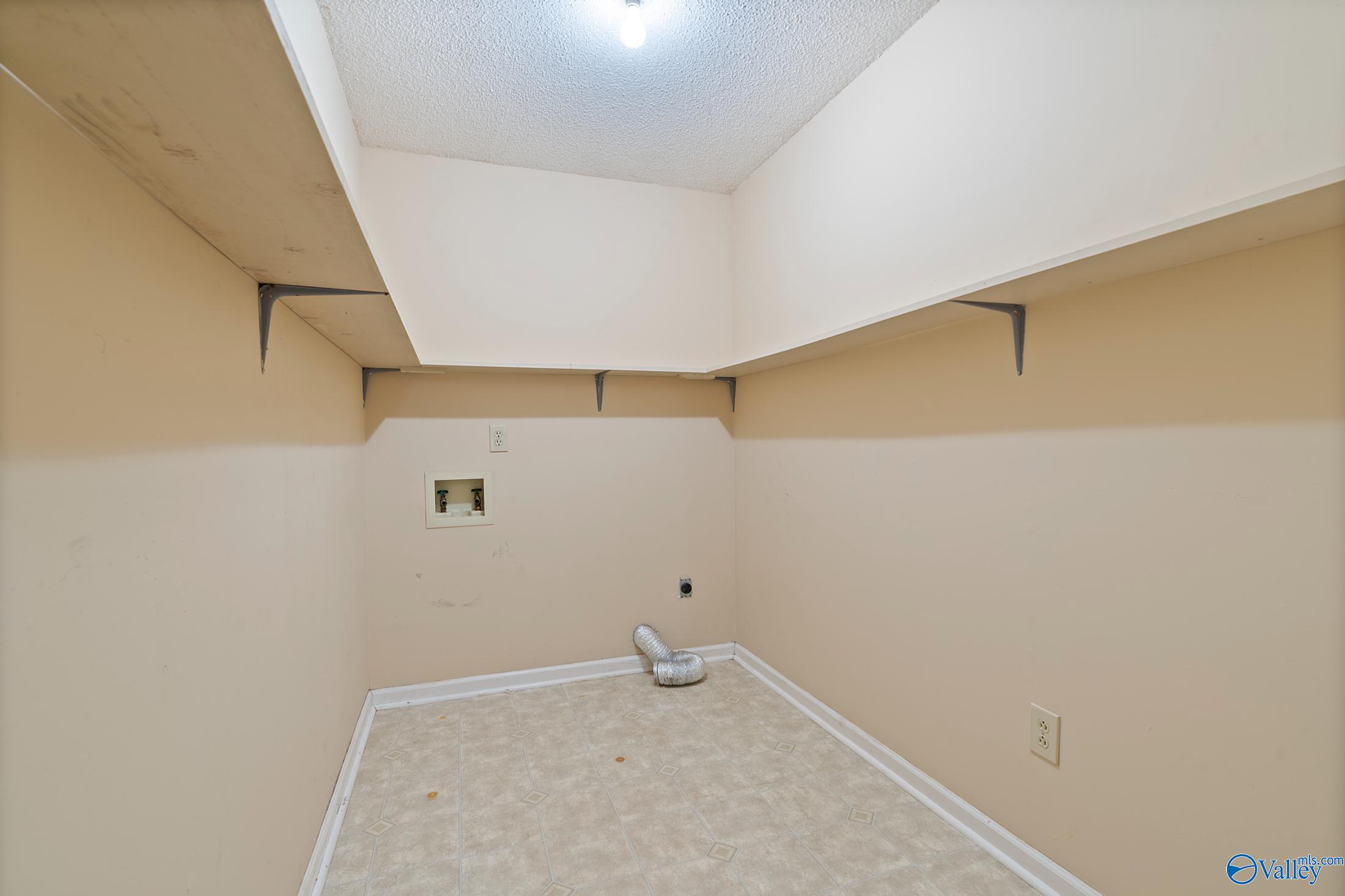 584 Charity Lane, Hazel Green, Alabama image 18