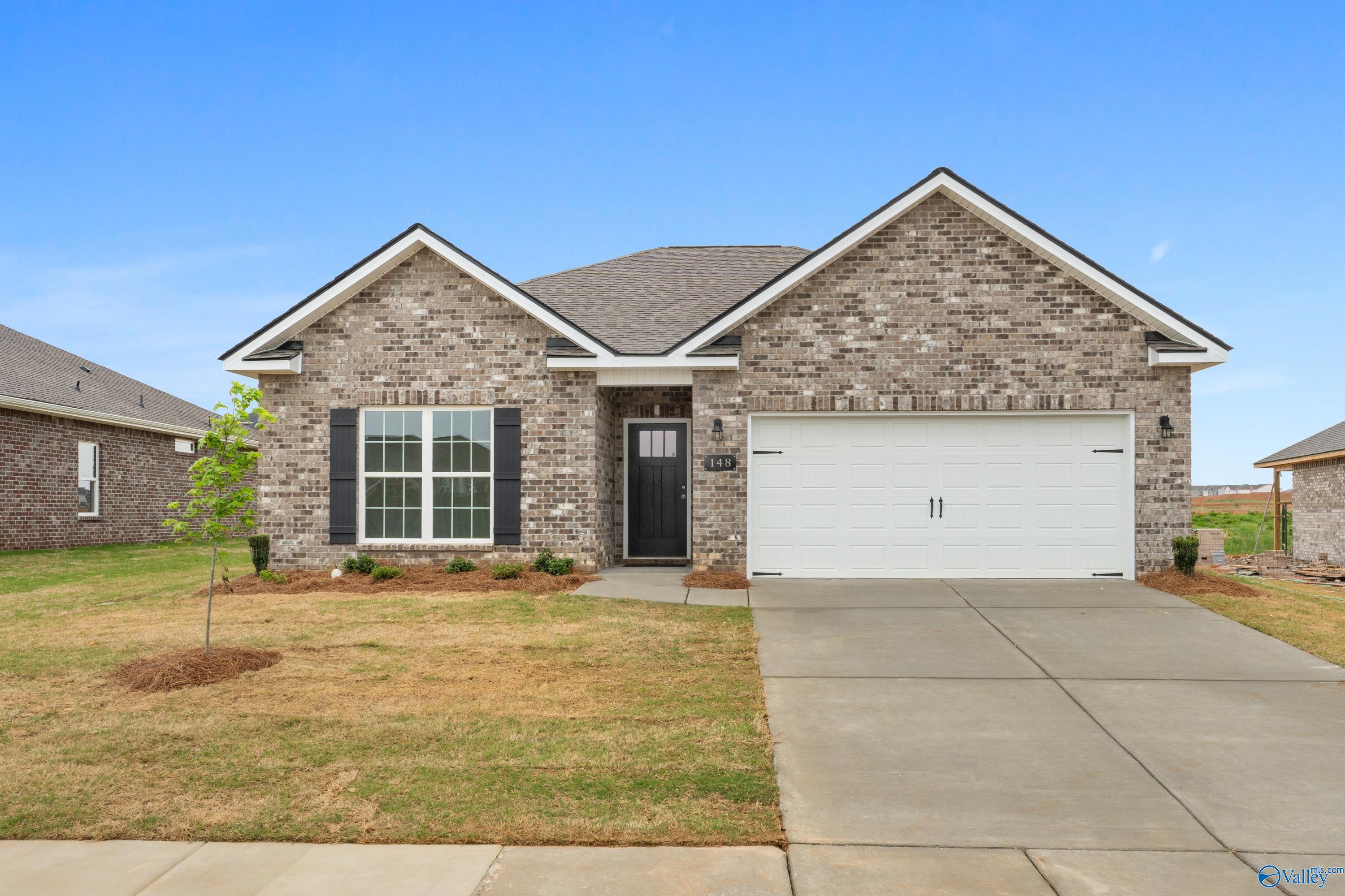 148 Heritage Lakes Boulevard, New Market, Alabama image 1