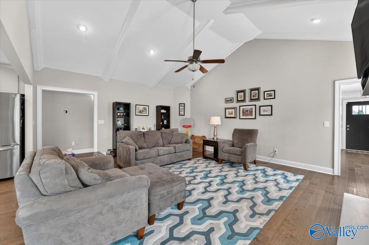 106 Goldfinch Drive