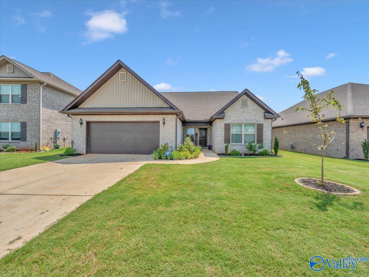 109 Sublett Drive, Hazel Green, Alabama image 1