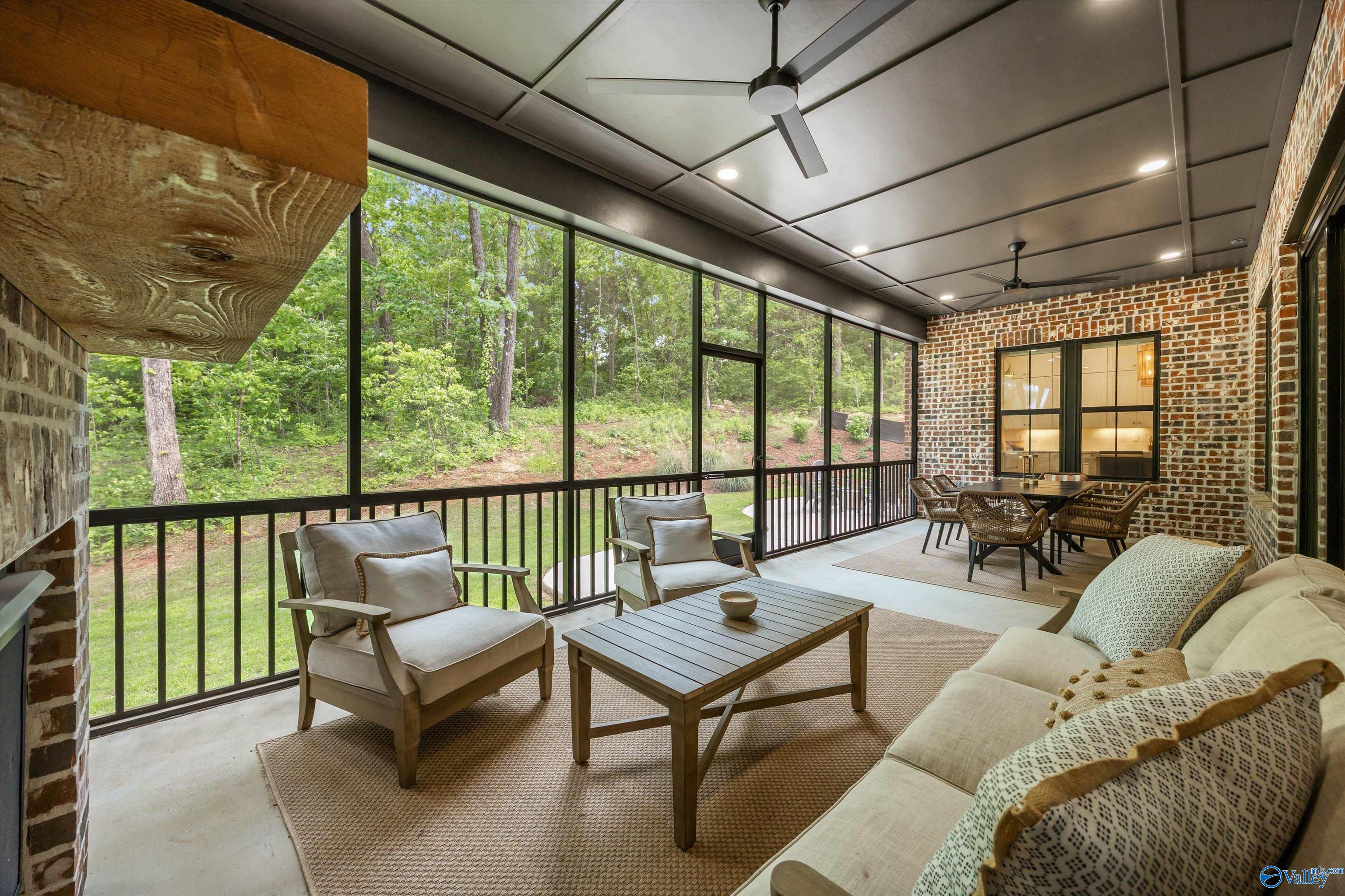 Madison, Alabama, 35758, United States, 4 Bedrooms Bedrooms, ,4 BathroomsBathrooms,Residential,Active,2043132