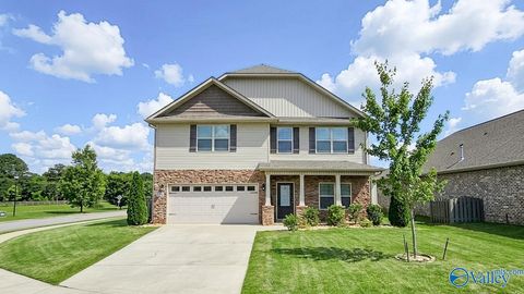 Photo of 8790 Segers Trail Loop NW, Madison, AL 35756 (MLS # 21919512)