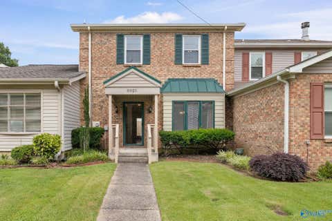 Townhouse For Sale - 8825 Tacoma Trail<br/> Madison County, Huntsville, AL 35803