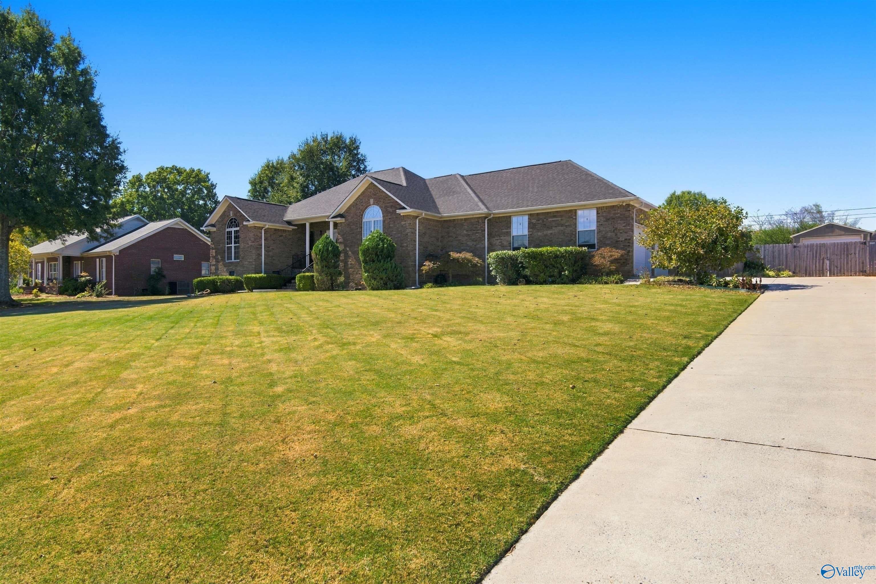 1902 Lillian Drive