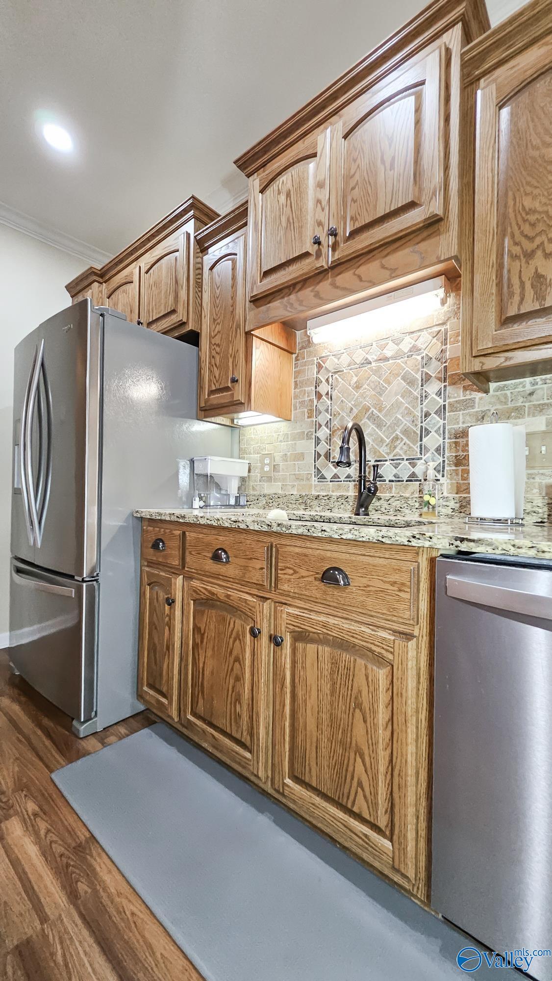 104 Wyndham Circle, Athens, Alabama image 6