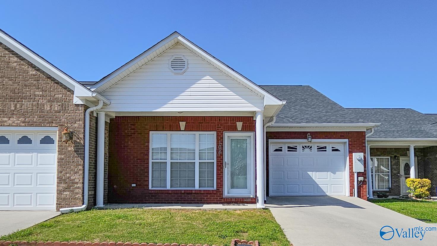 104 Wyndham Circle, Athens, Alabama image 1