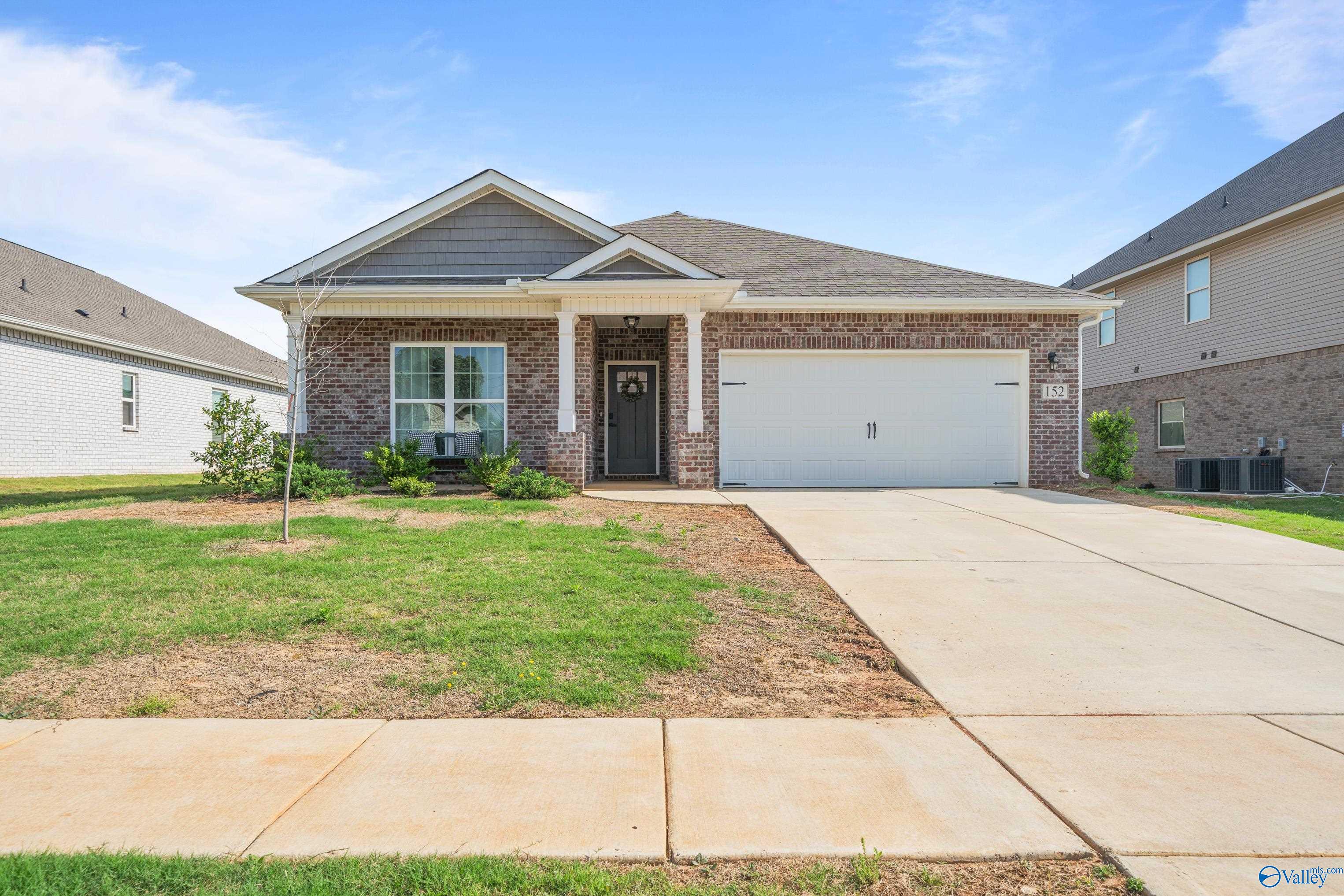 152 Cherry Laurel Drive, Hazel Green, Alabama image 2