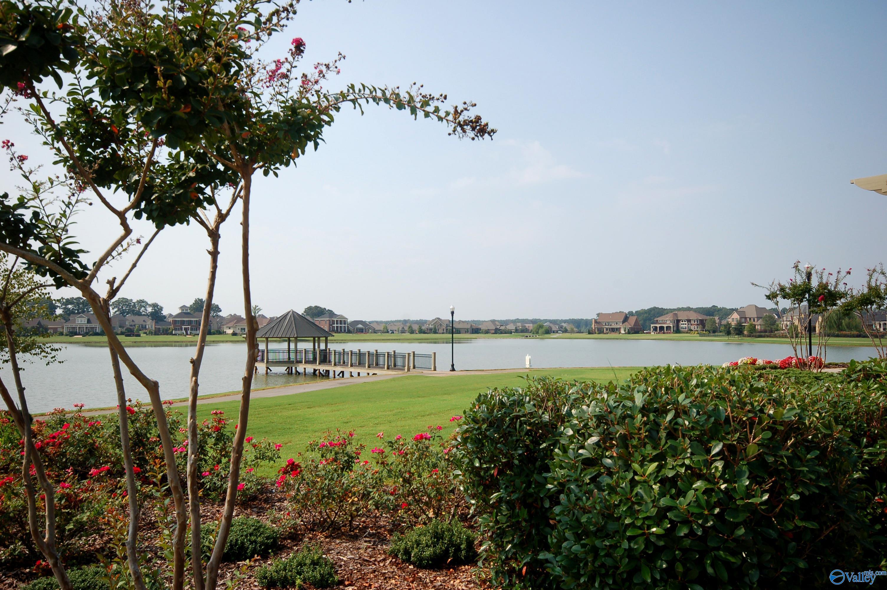 8 Whispering Oaks 22