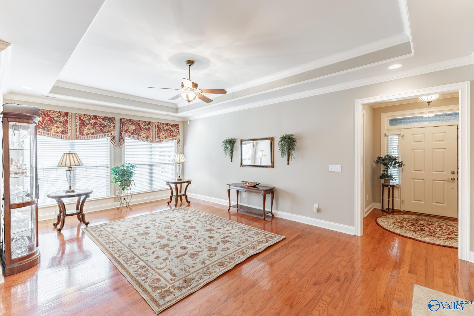 102 Abbott Lane