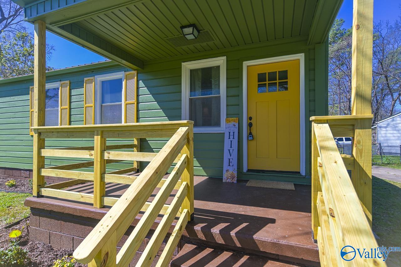 1001 Parklane Street