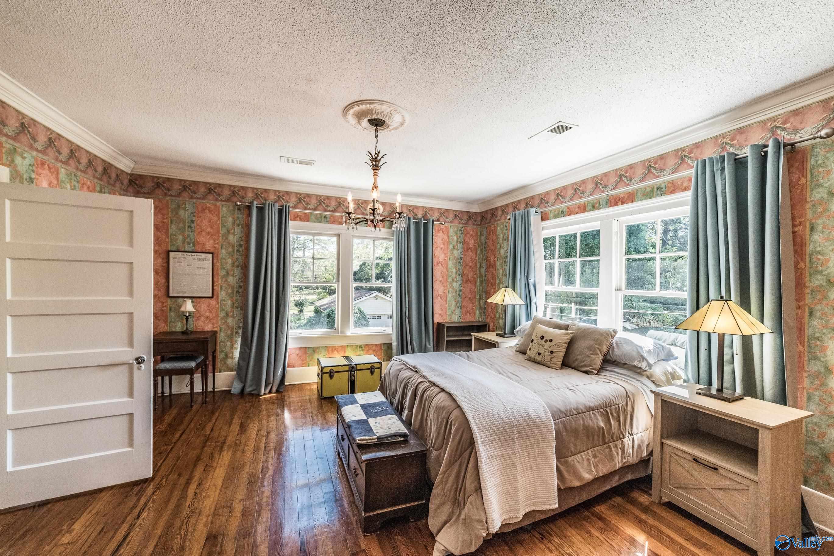 Scottsboro, Alabama 35768, United States, 4 Bedrooms Bedrooms, ,3 BathroomsBathrooms,Residential,Active,220483