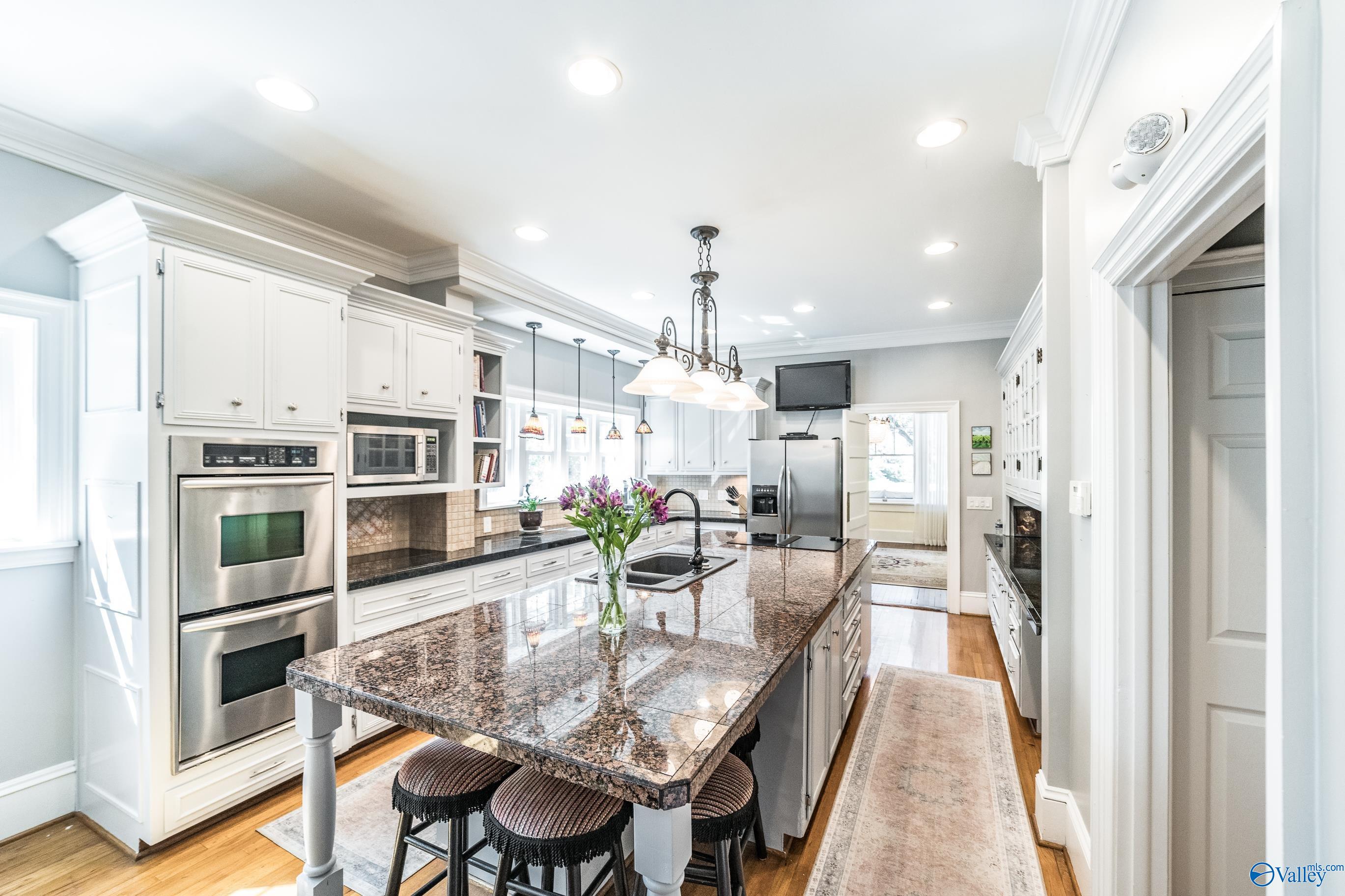 Scottsboro, Alabama 35768, United States, 4 Bedrooms Bedrooms, ,3 BathroomsBathrooms,Residential,Active,220483