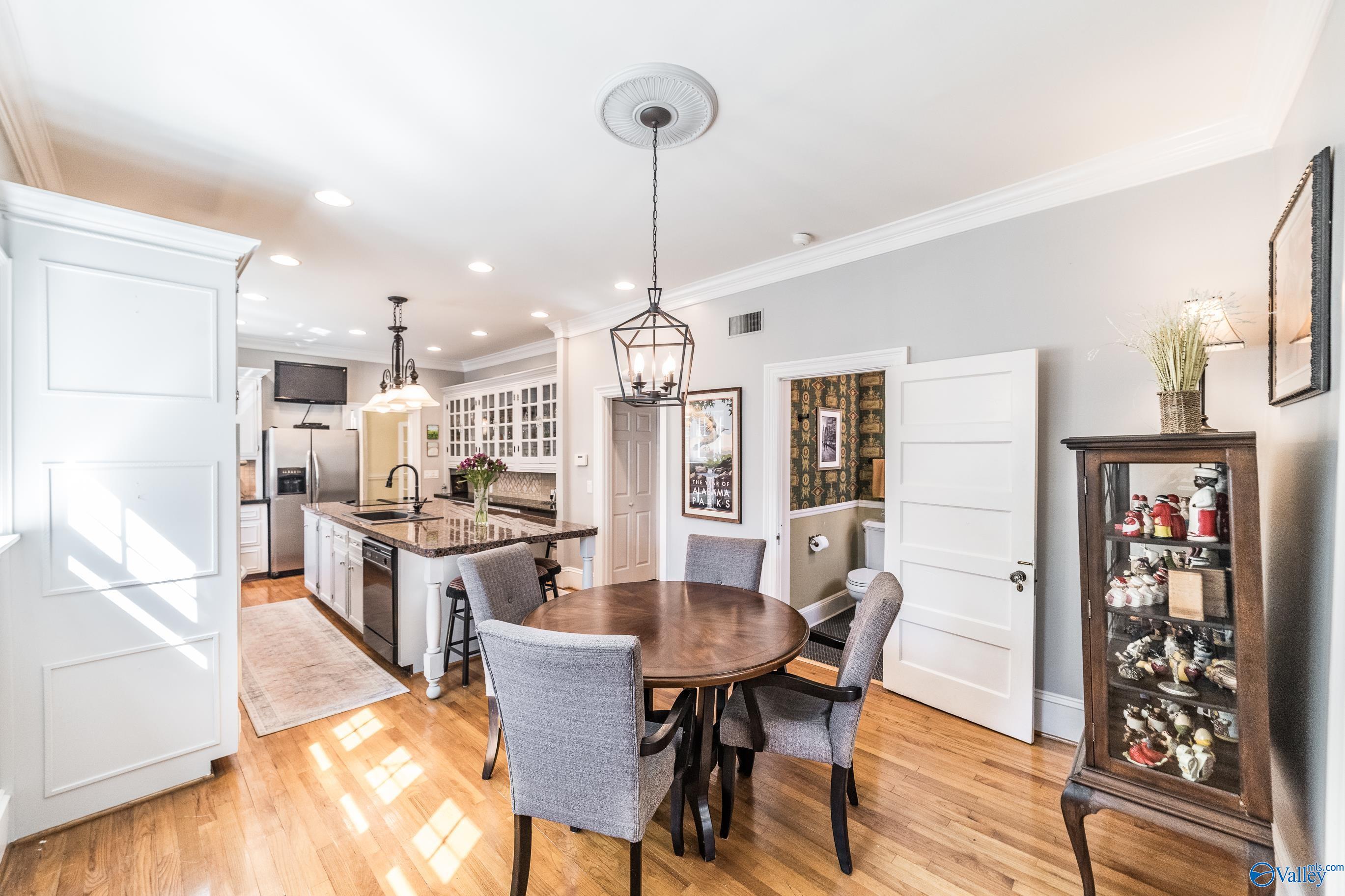 Scottsboro, Alabama 35768, United States, 4 Bedrooms Bedrooms, ,3 BathroomsBathrooms,Residential,Active,220483