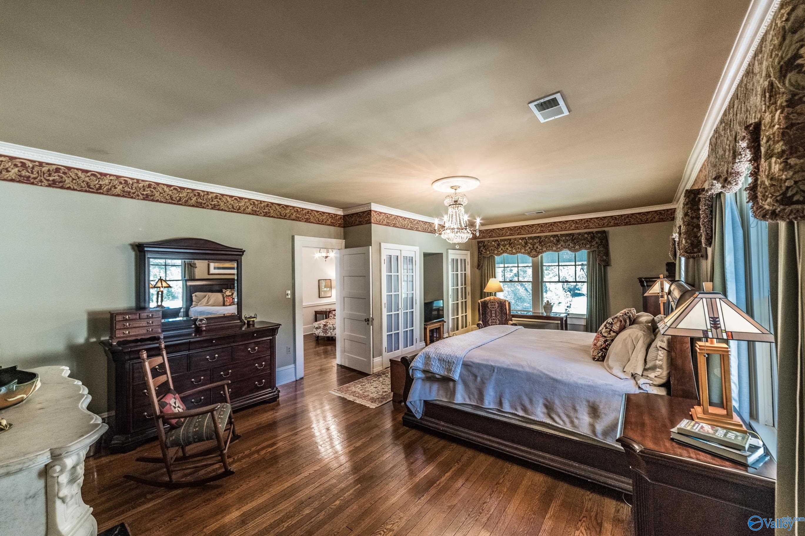 Scottsboro, Alabama 35768, United States, 4 Bedrooms Bedrooms, ,3 BathroomsBathrooms,Residential,Active,220483