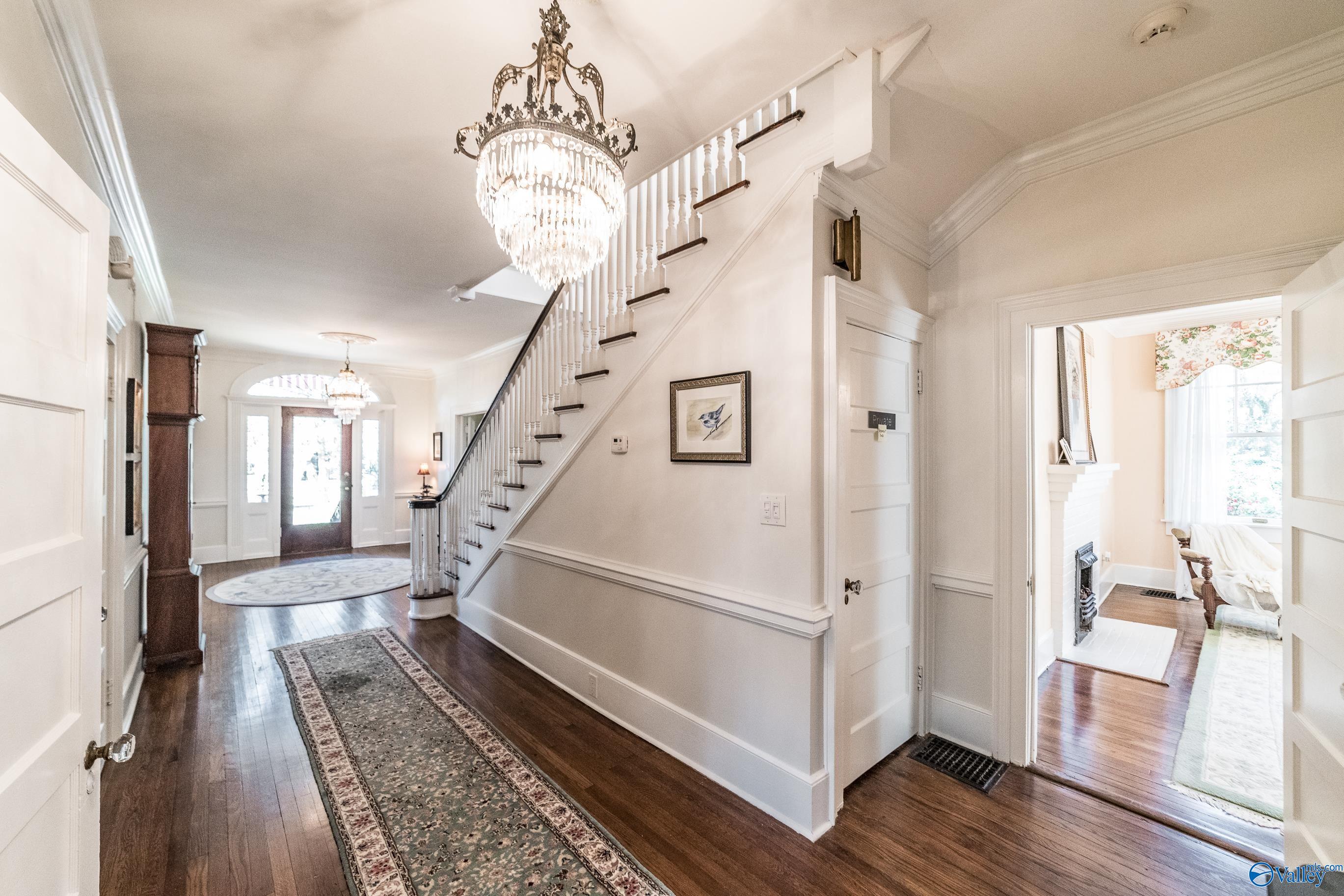 Scottsboro, Alabama 35768, United States, 4 Bedrooms Bedrooms, ,3 BathroomsBathrooms,Residential,Active,220483