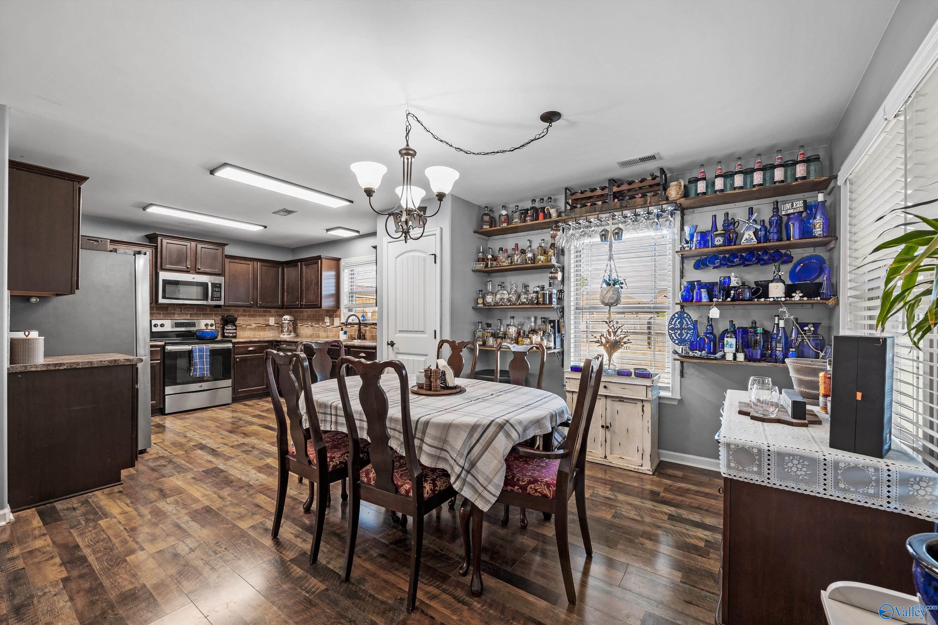 119 Chestnut Cove, Owens Cross Roads, Alabama image 9