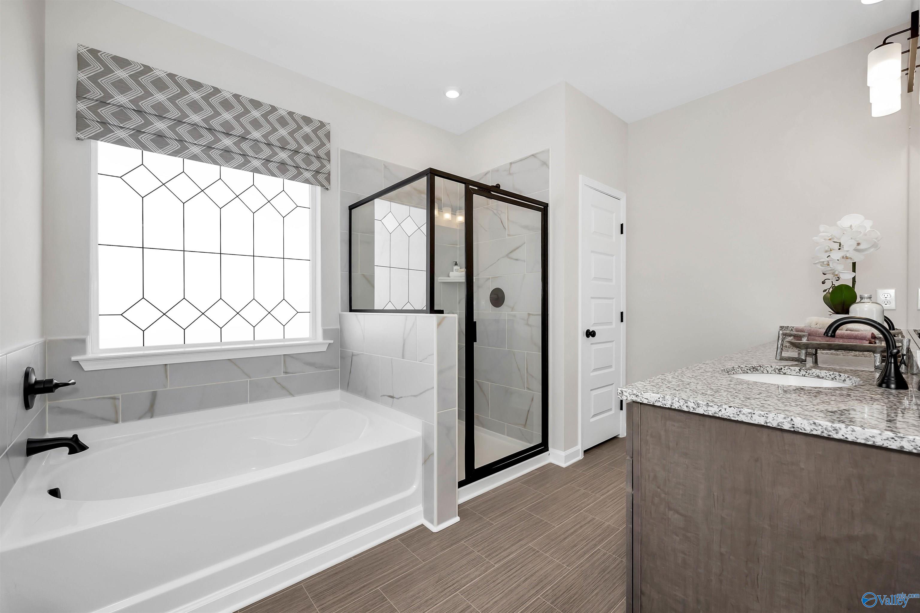 131 Tanger Glen Trail, Harvest, Alabama image 15