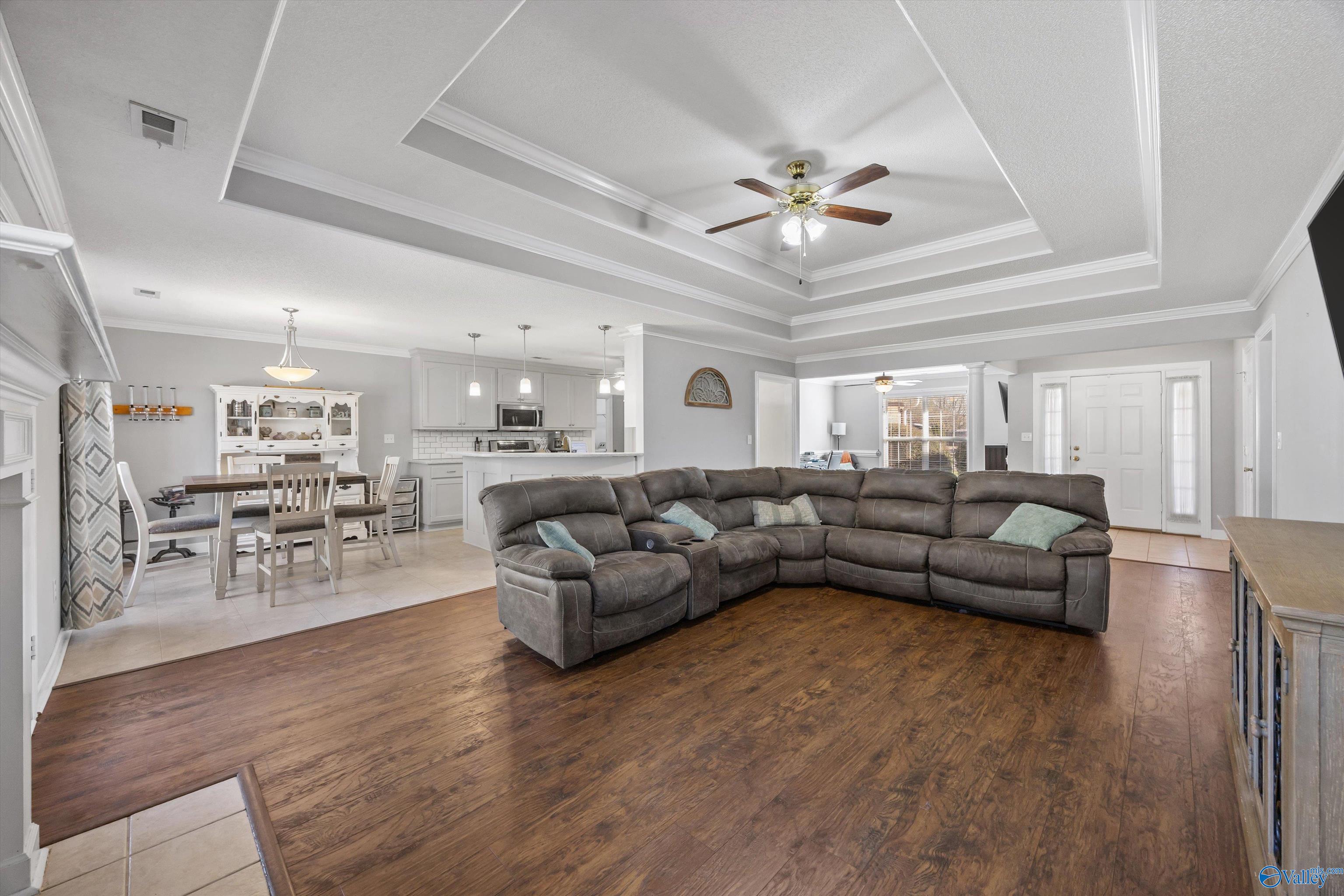 107 Cedar Glen Drive