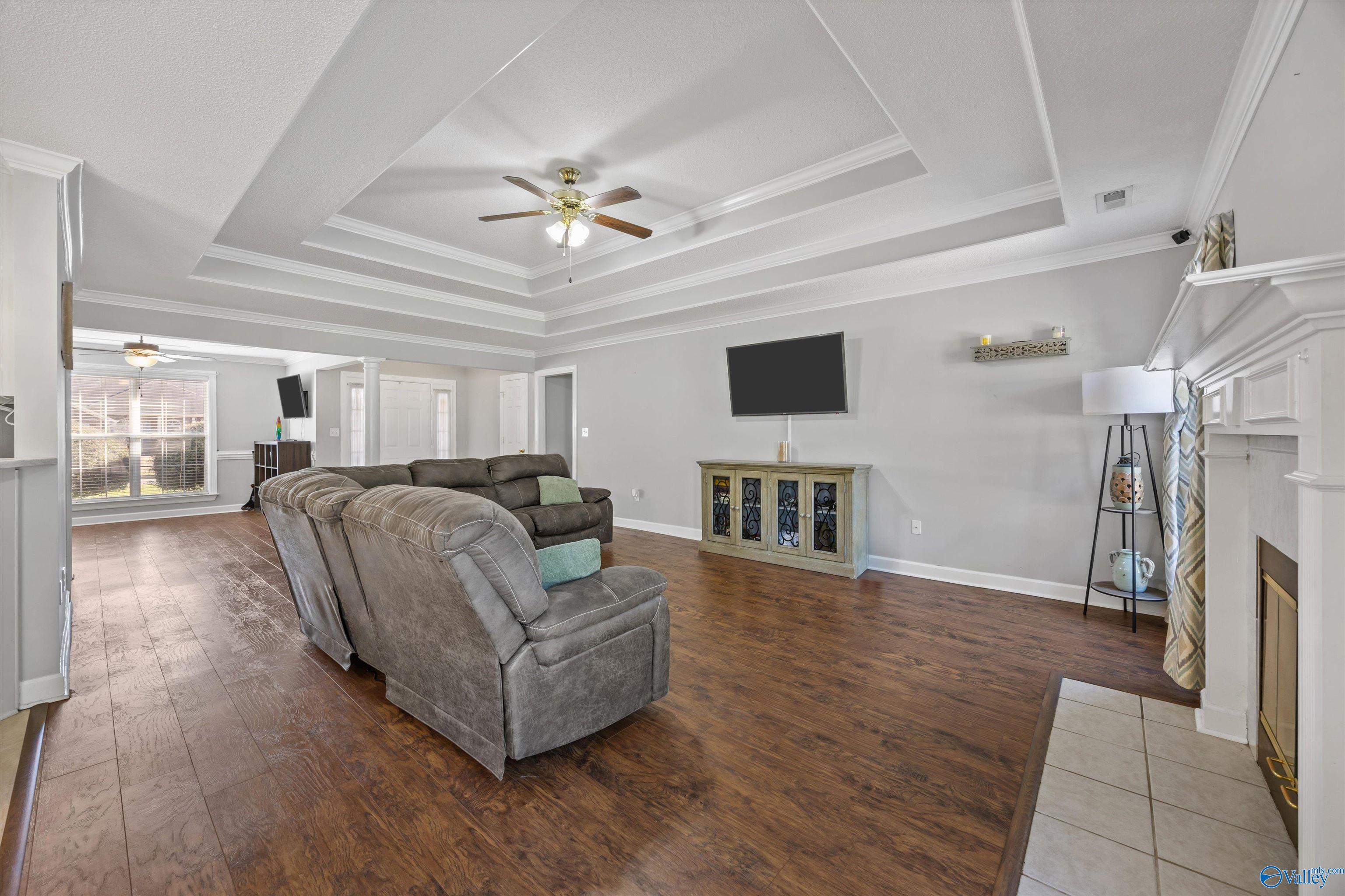 107 Cedar Glen Drive