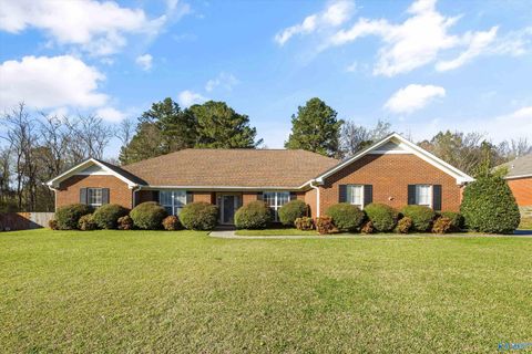 107 Cedar Glen Drive Huntsville AL 35811