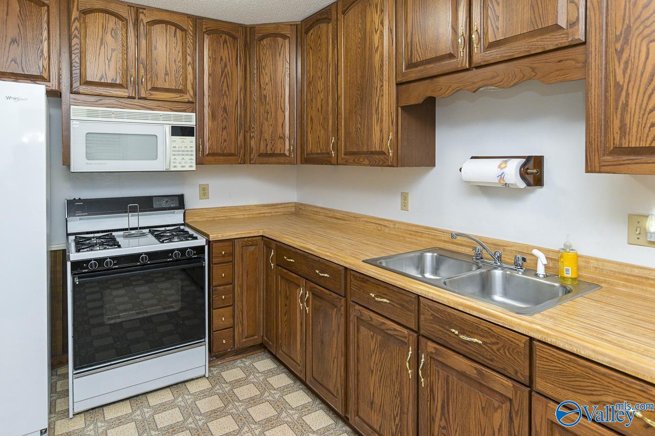 3204 Sandlin Road SW