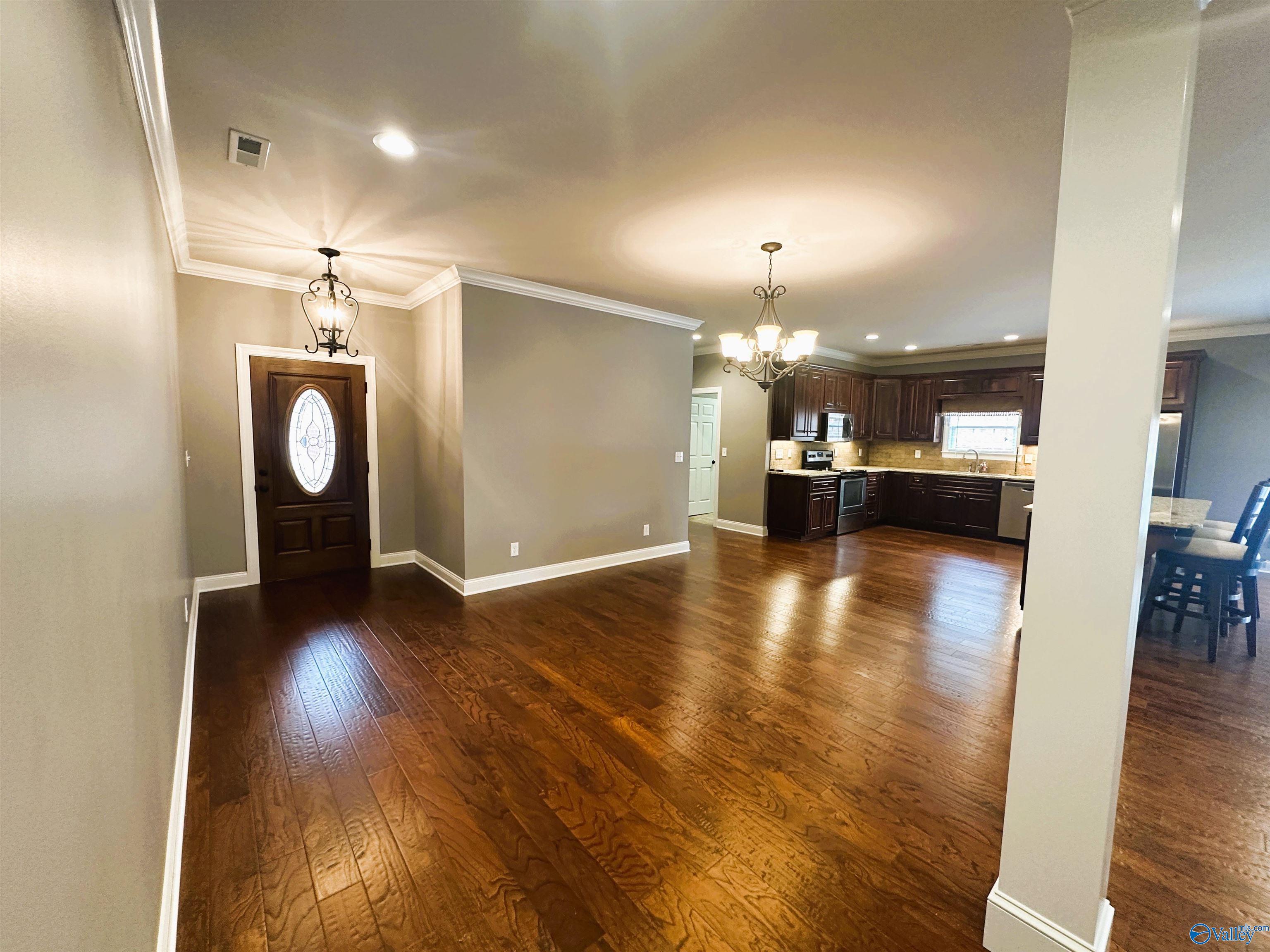 104 Canterbury Circle, Arab, Alabama image 4