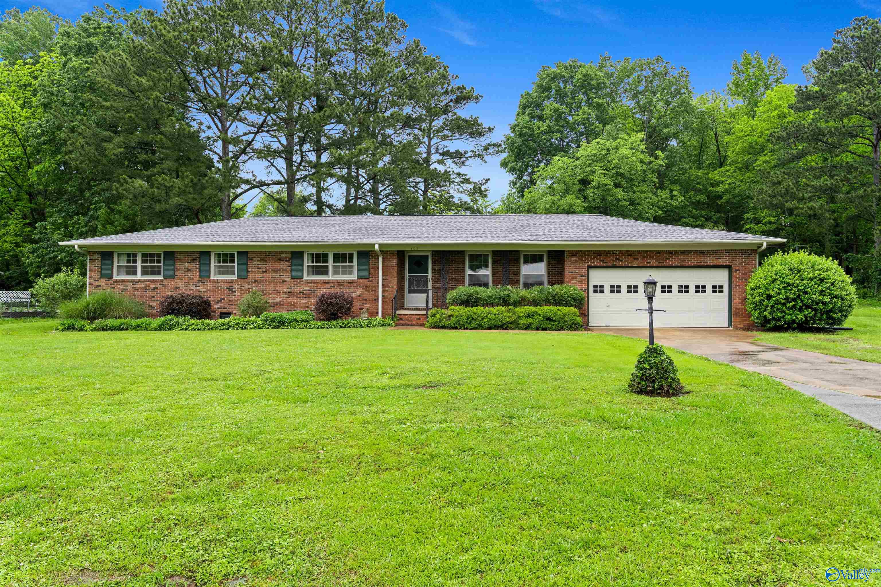 405 Franklin Street, Scottsboro, Alabama image 2