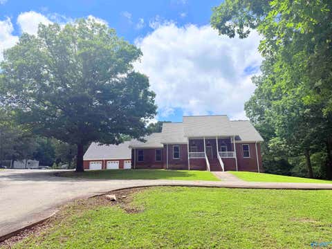 Homes For Sale - 51 Oak Place<br/> Union Grove, AL 35175