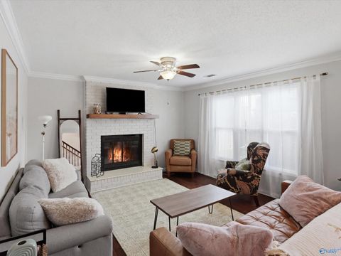 Townhouse For Sale - 6720 Steeplechase Drive<br/> Madison County, Huntsville, AL 35806
