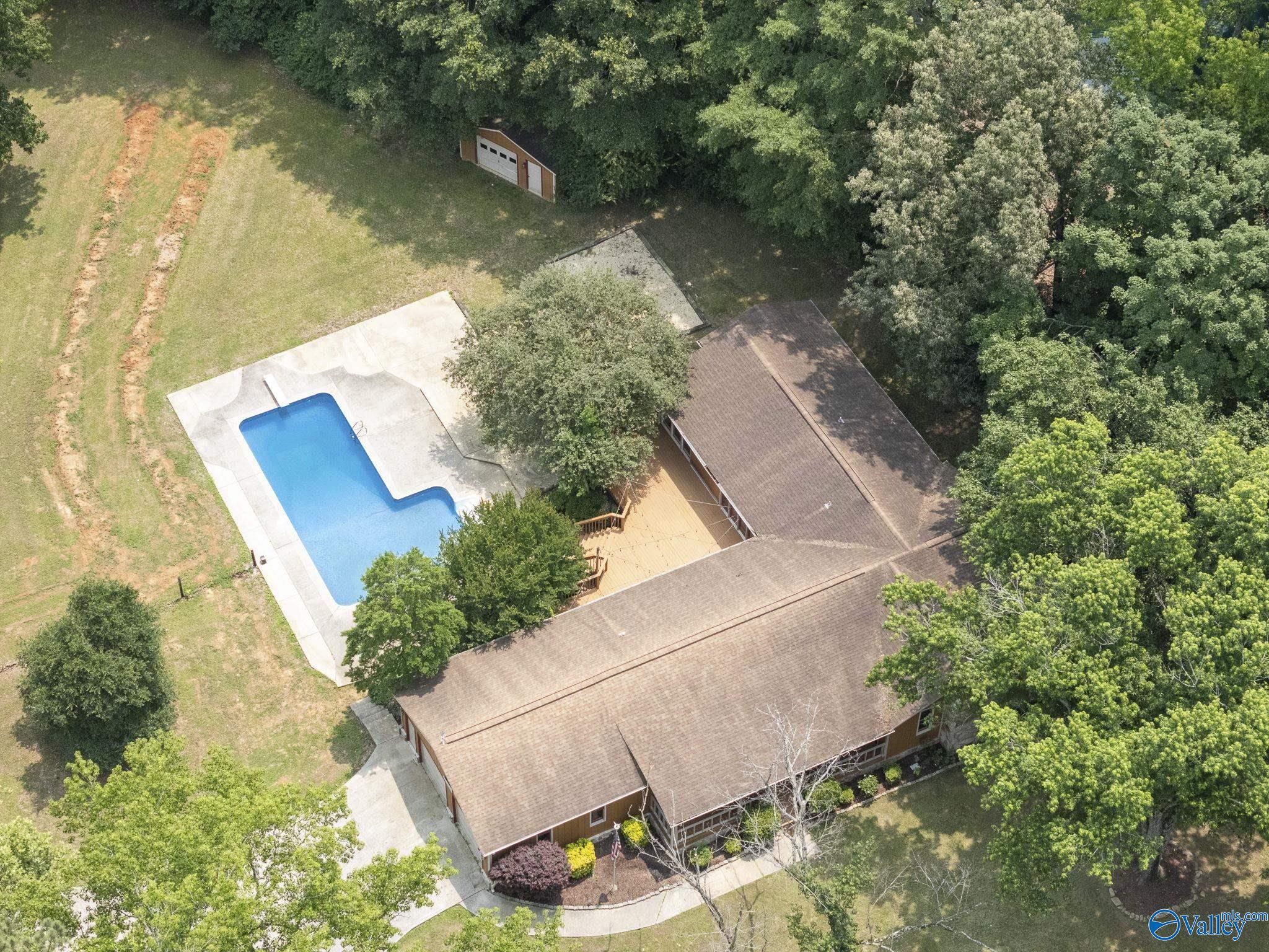 913 Old Big Cove Road, Owens Cross Roads, Alabama image 42