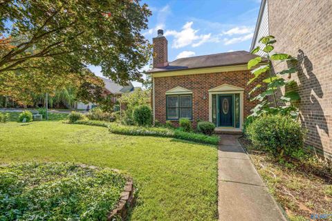 Townhouse For Sale - 122 West Lake Circle<br/> Madison, AL 35758