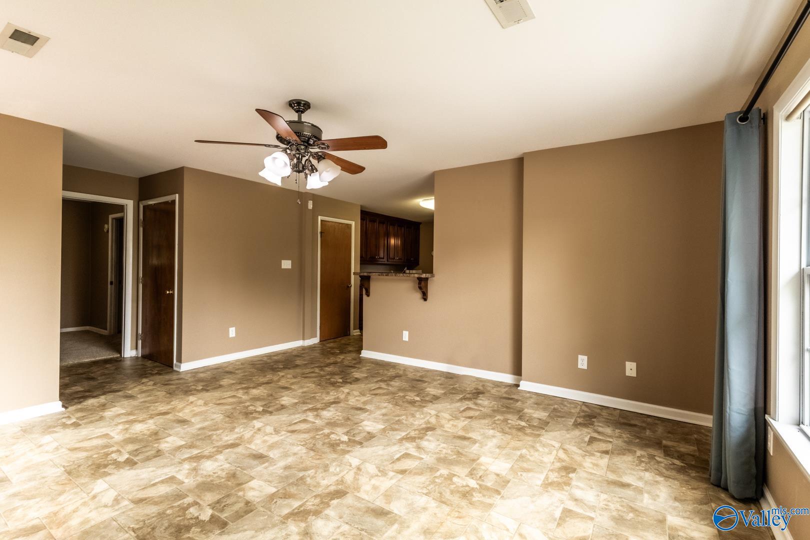 53 Price Mountain Drive, Decatur, Alabama image 7