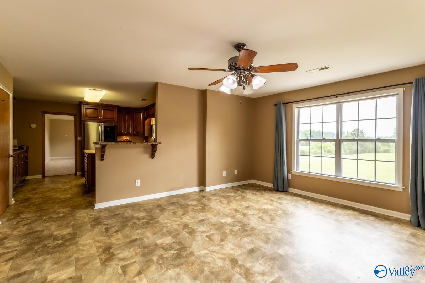 53 Price Mountain Drive, Decatur, Alabama image 8
