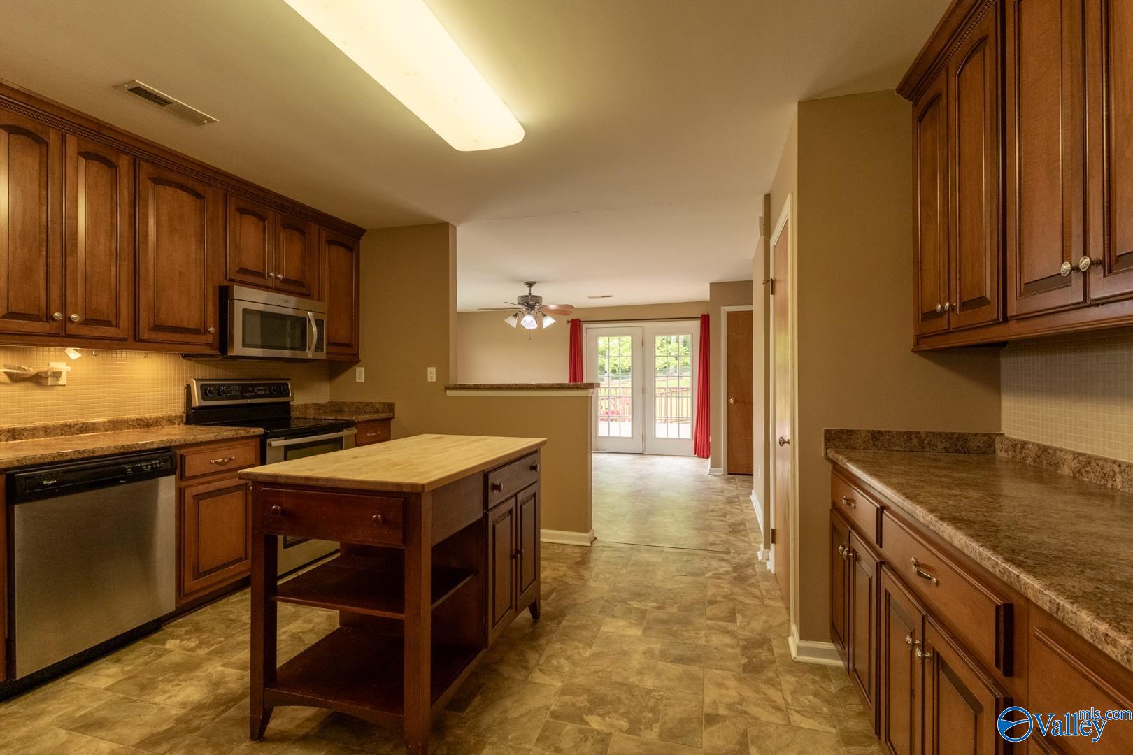 53 Price Mountain Drive, Decatur, Alabama image 12