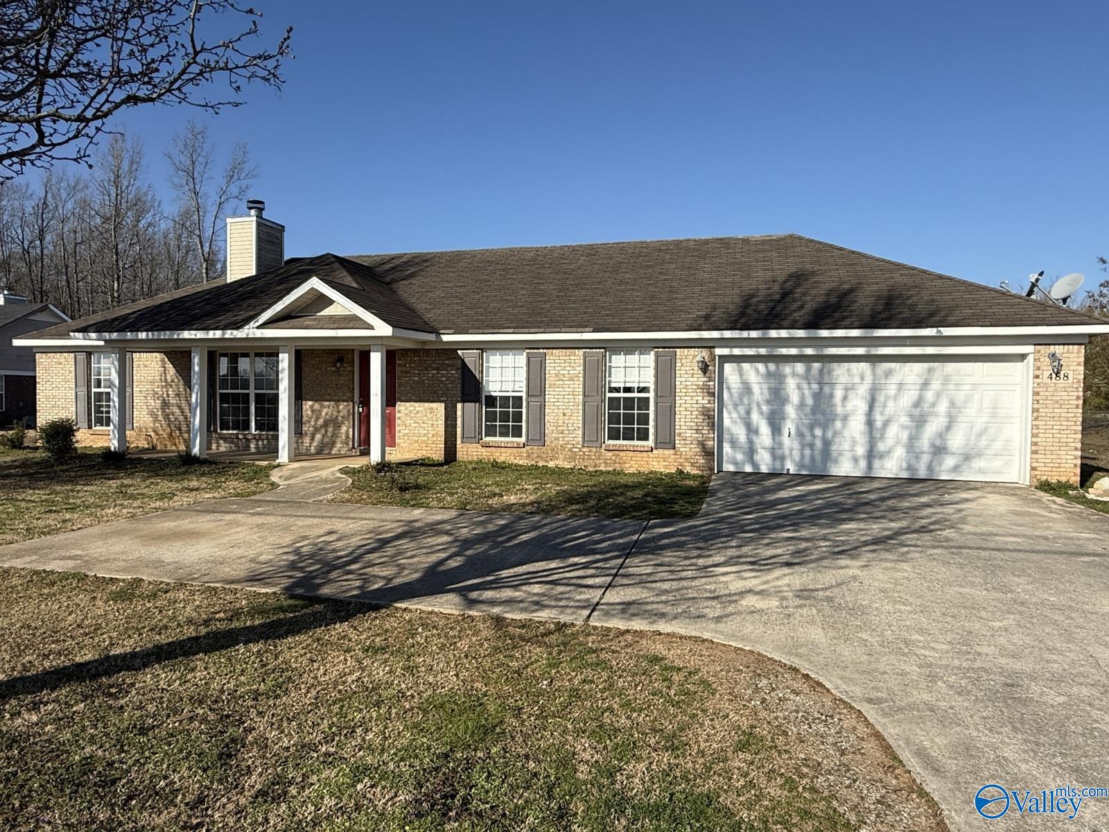 488 Hills Chapel Road, Hazel Green, Alabama image 1