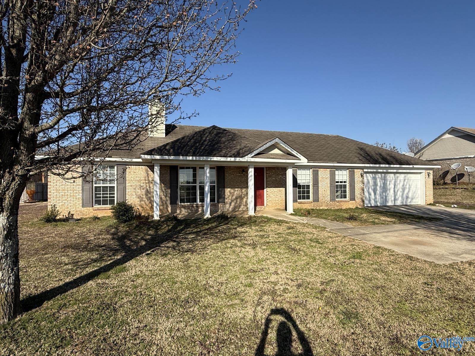 488 Hills Chapel Road, Hazel Green, Alabama image 3