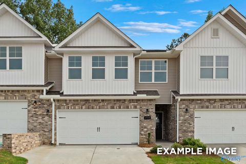 1746 Stampede Circle Huntsville AL 35803