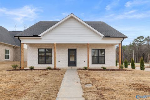 Homes For Sale - 21246 Scuttle Street<br/> Athens, AL 35611