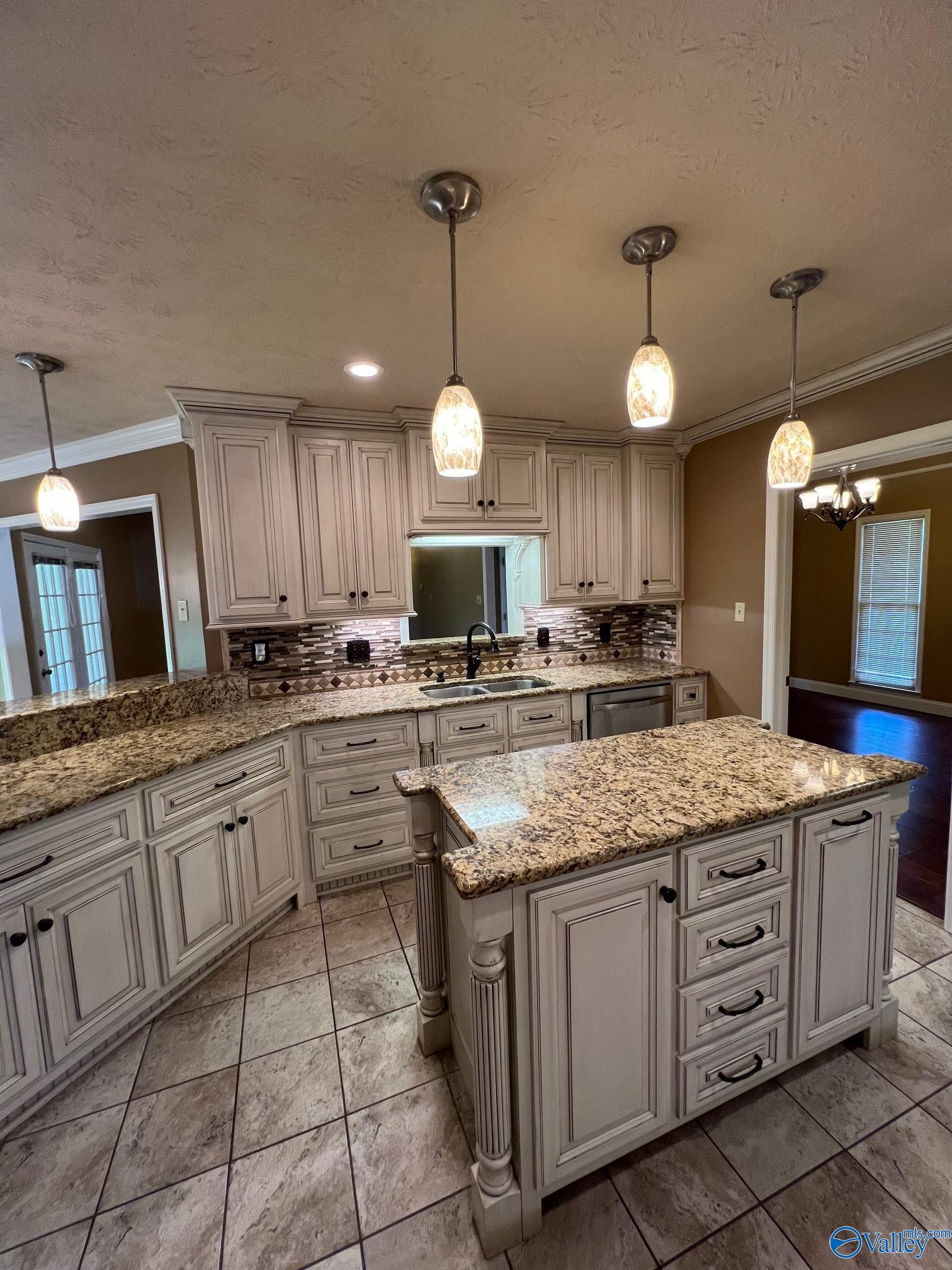 22240 Choctaw Lane, Athens, Alabama image 6