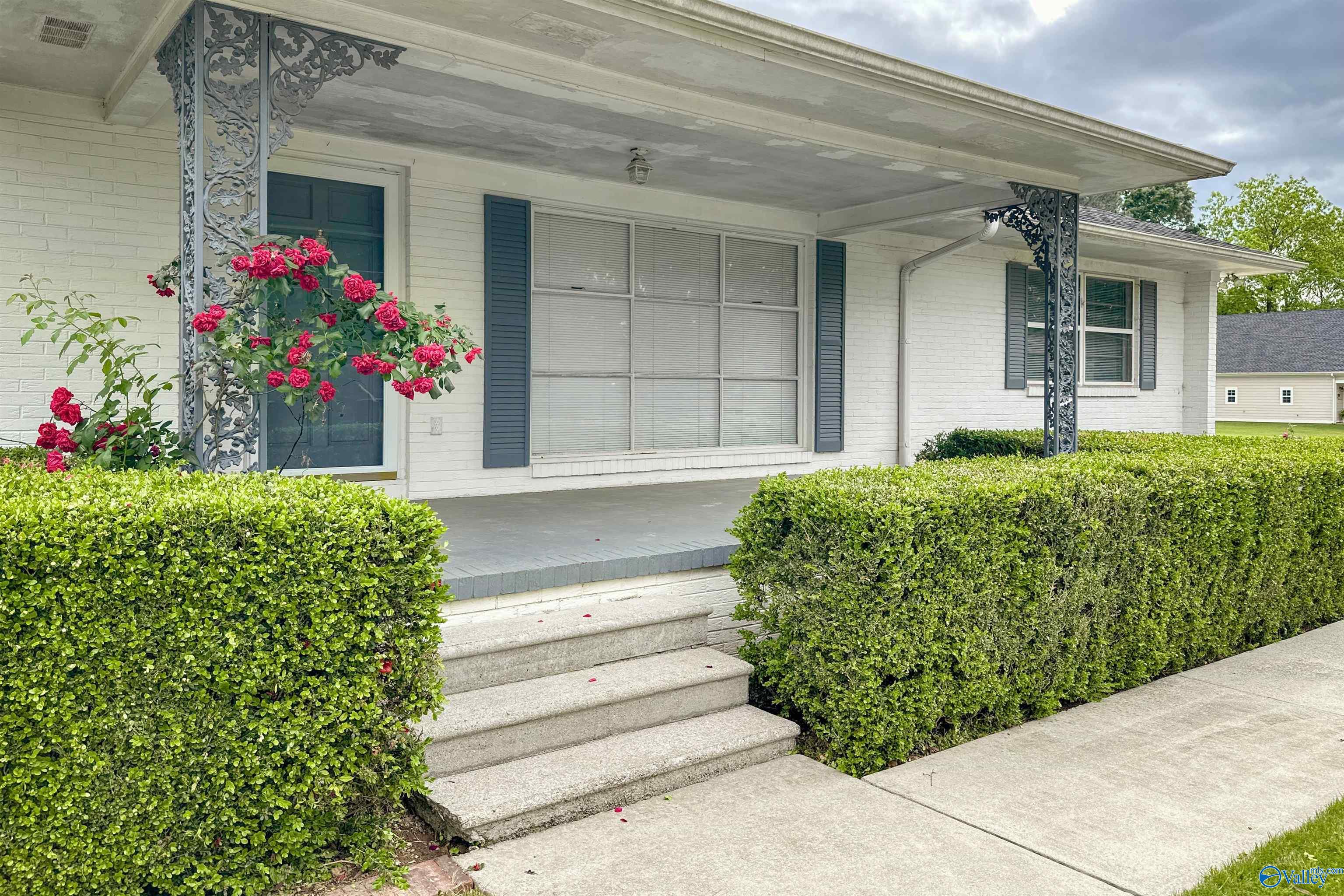 2501 Stratford Road, Decatur, Alabama image 1