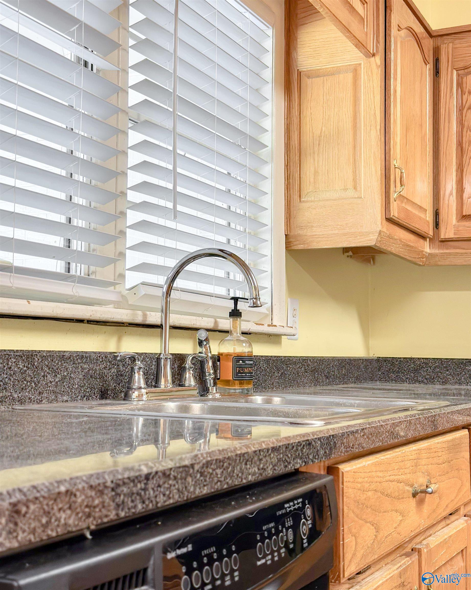 2501 Stratford Road, Decatur, Alabama image 13