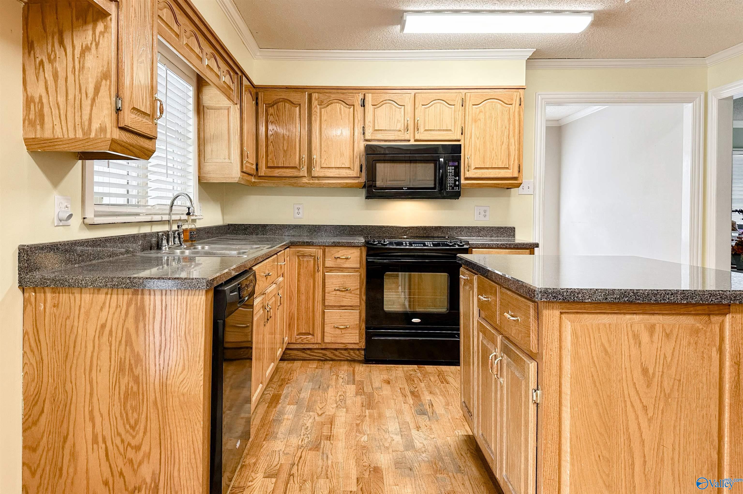 2501 Stratford Road, Decatur, Alabama image 9
