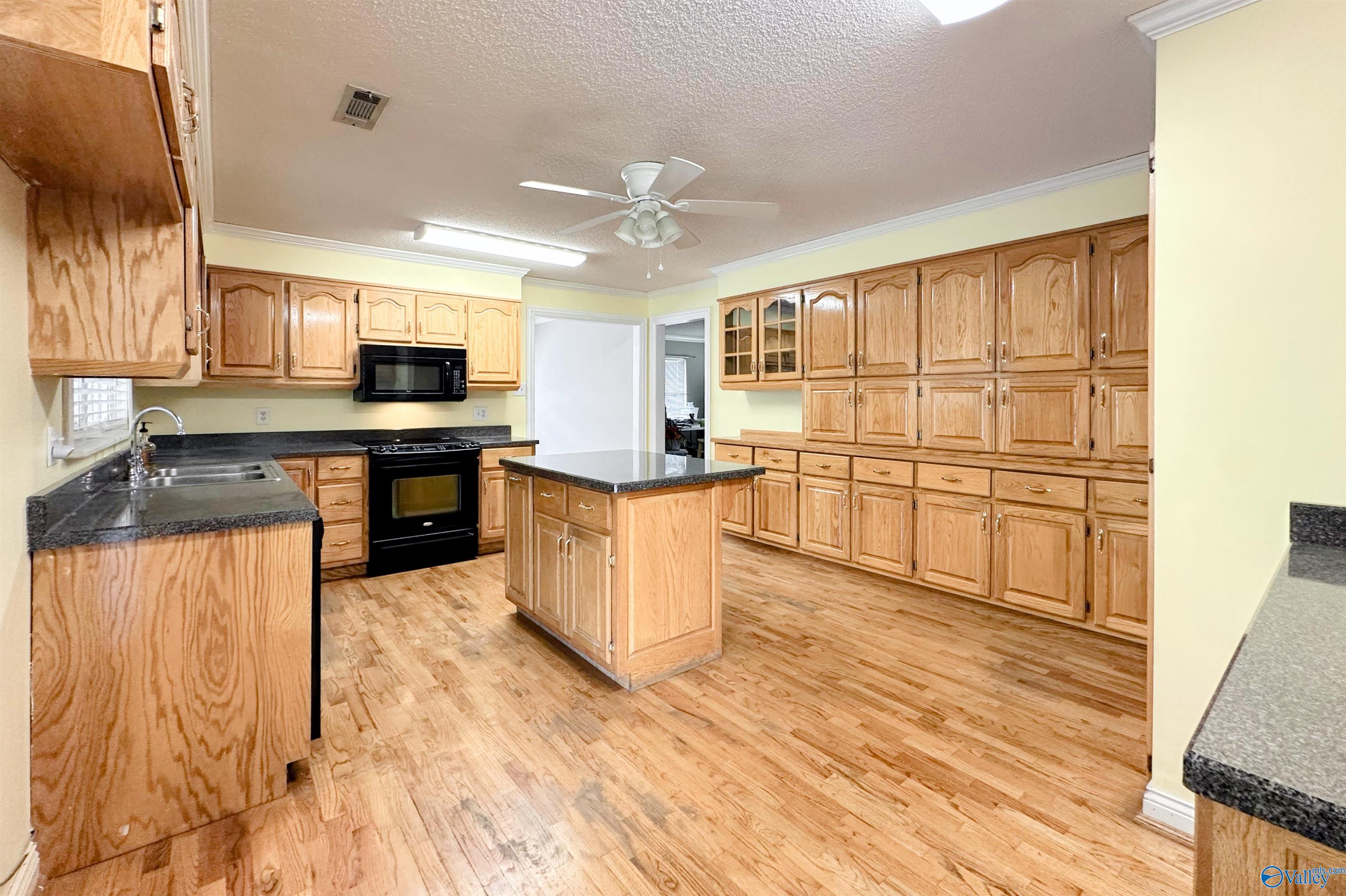 2501 Stratford Road, Decatur, Alabama image 8
